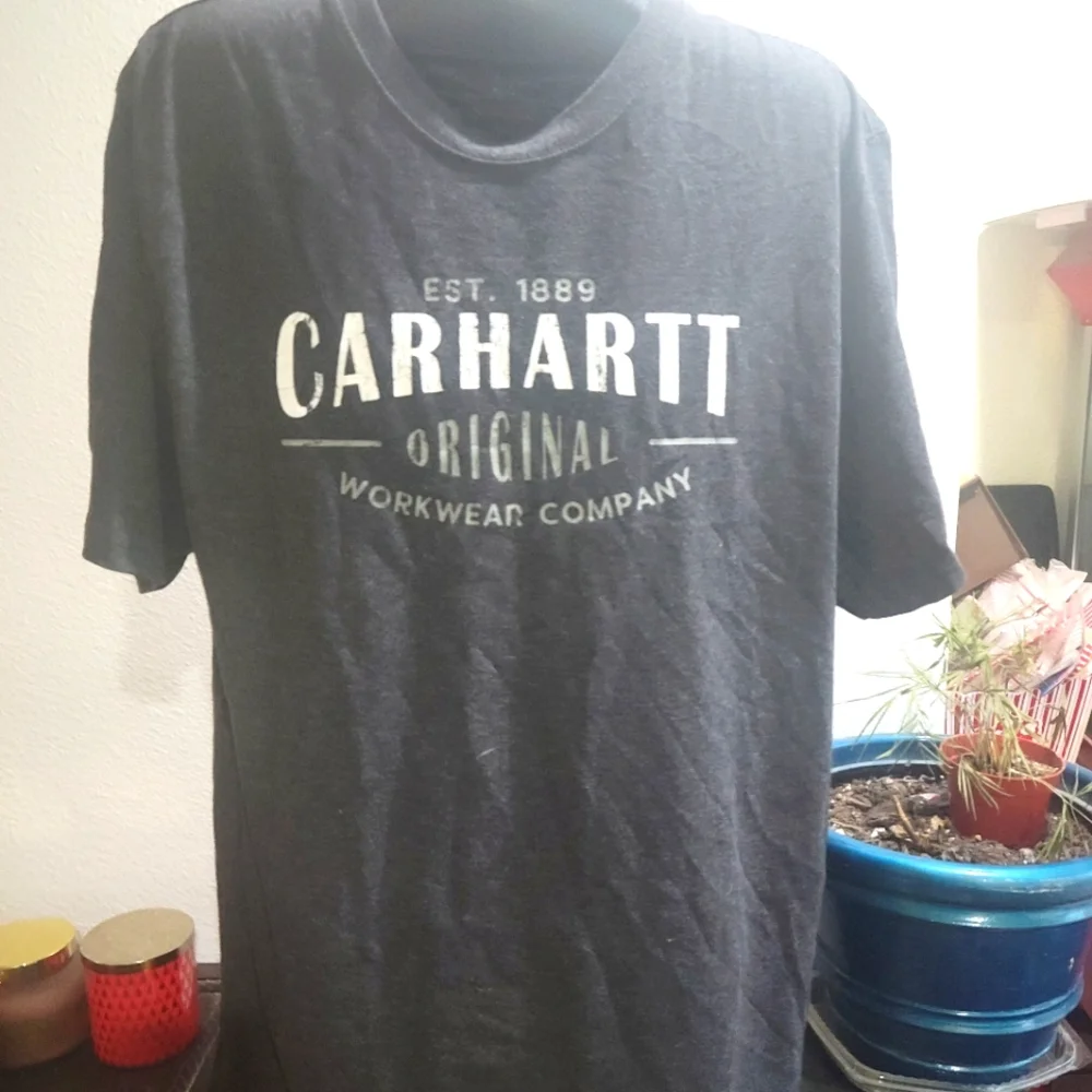 Carhartt t-shirt - Picture 1 of 3